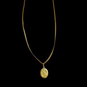 14K gold necklace with pendant